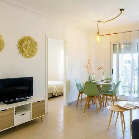 Pink Paraiso - Winter By The Sea Apartman Torrevieja