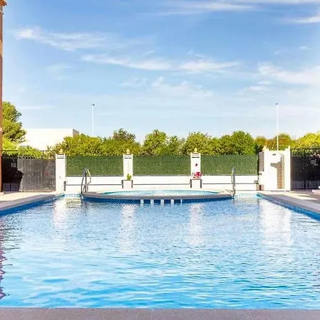 Pink Paraiso - Winter By The Sea Apartman