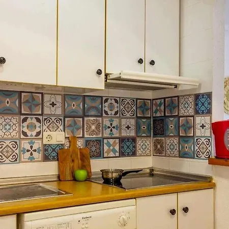 Apartman Pink Paraiso - Winter By The Sea