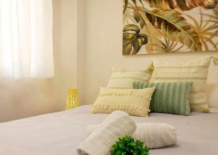 Pink Paraiso Apartment